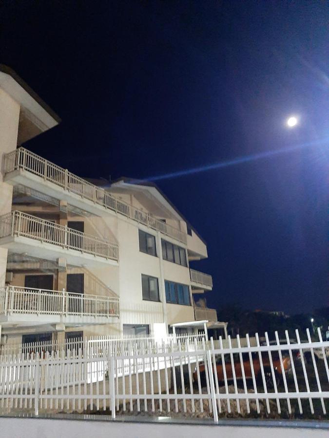 Ferienwohnung Ai Nidi Del Borgo 2 Marzamemi Exterior foto